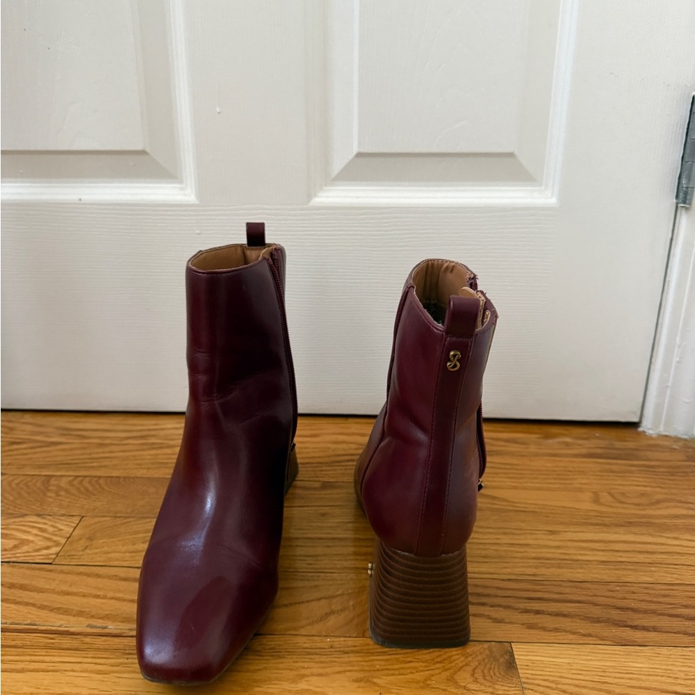 Burgundy Women's Block Heel Ankle Boots